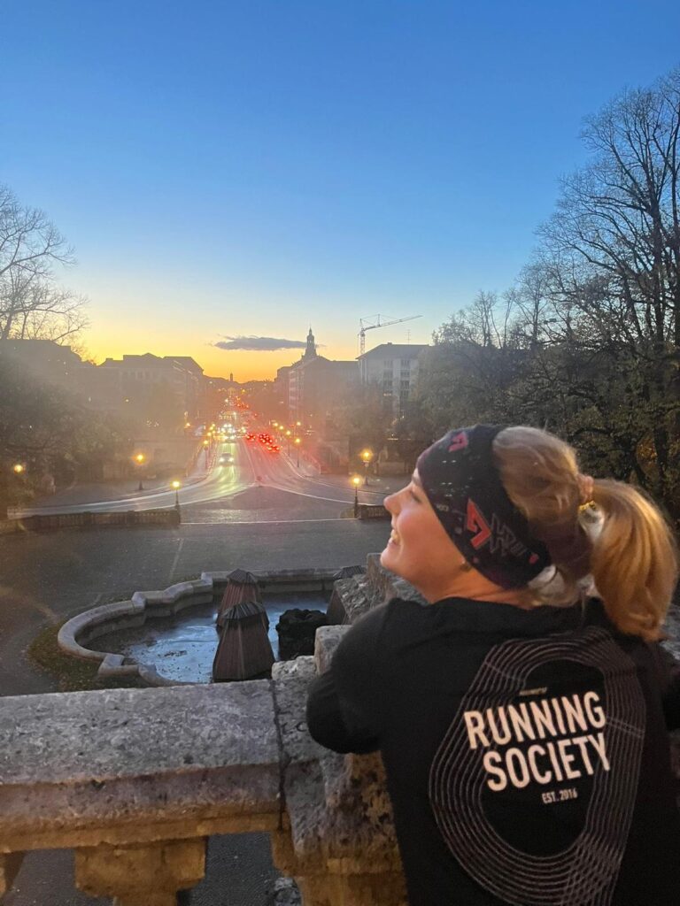 Charlotte — Crew | runningsociety