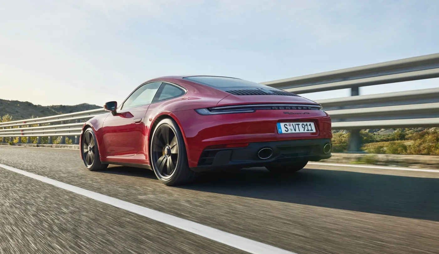 Porsche 911 GTS