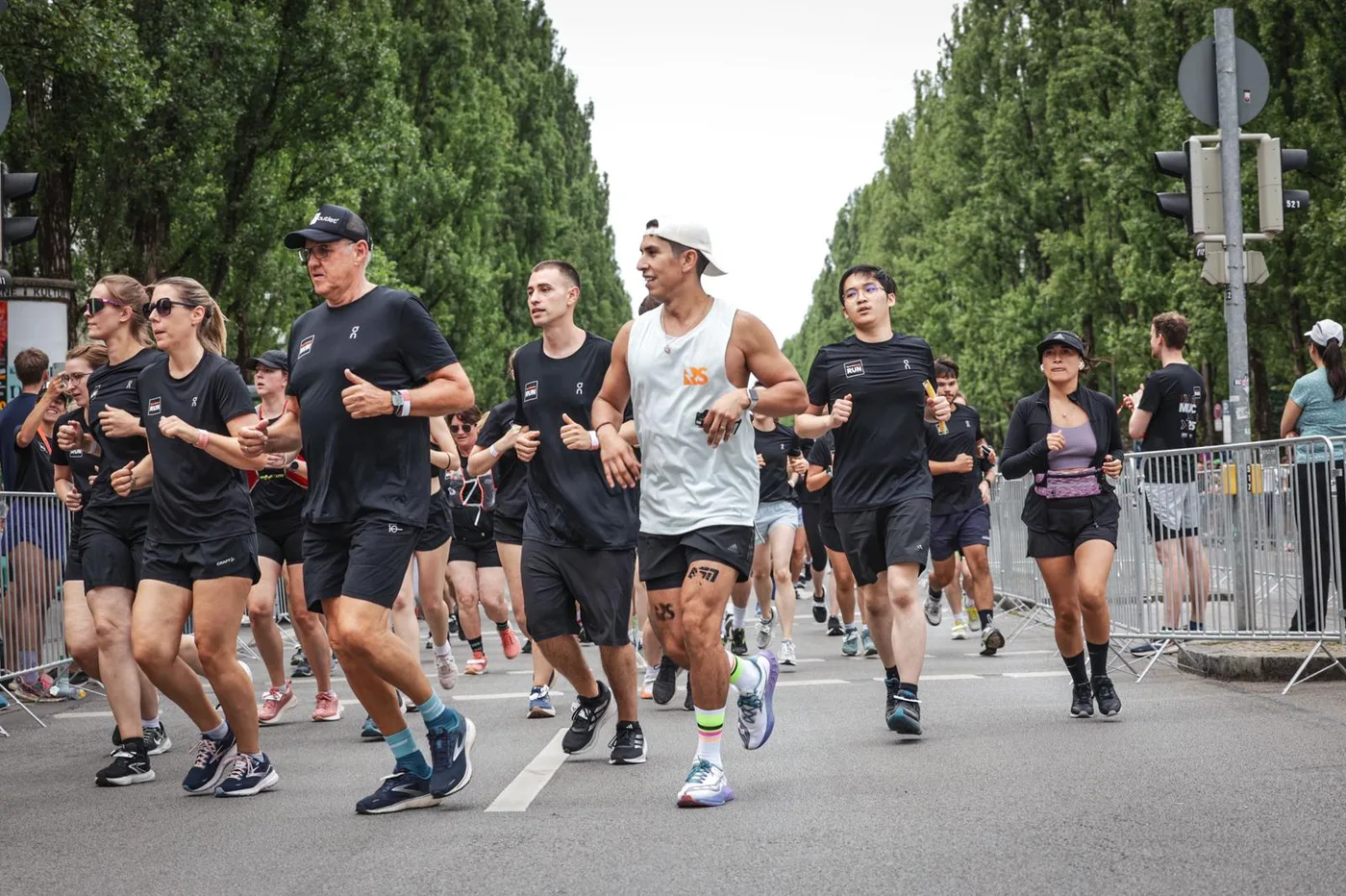 runningsociety — crew-gerardo-run
